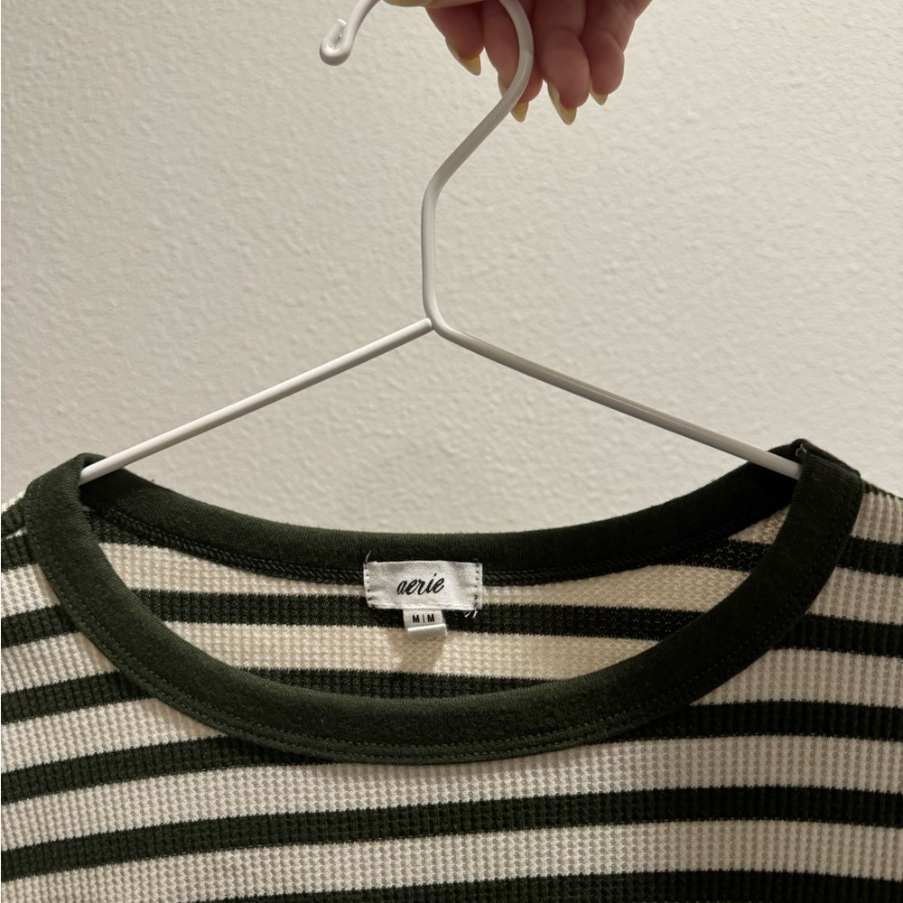 Aerie women's medium striped green and white ribbed long sleeve